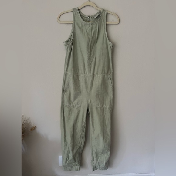 EVERLANE
The Fatigue Jumpsuit in Khaki Green 0 - Picture 3 of 12